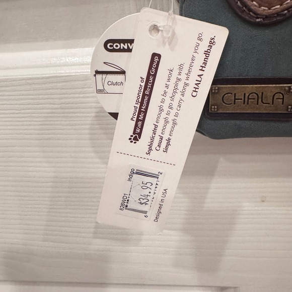 CHALA Handbags Convertible Crossbody dachshund Weiner Dog Indigo NWT 8x6" - Picture 4 of 8